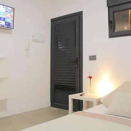 El Rincon De Bobber Con Vistas Al Algarve Portugues, Nuevo A Estrenar Apartment